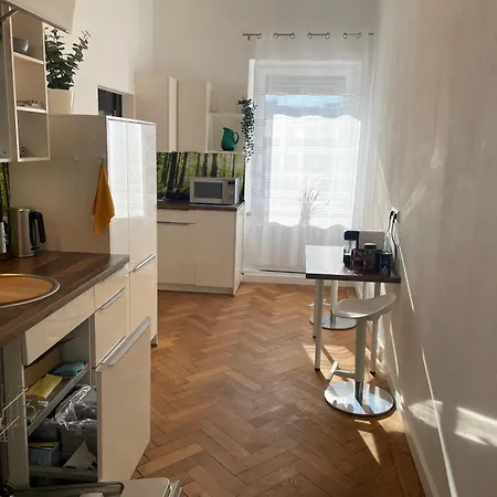 Grosse Wohnung In Westend München Buitenkant foto