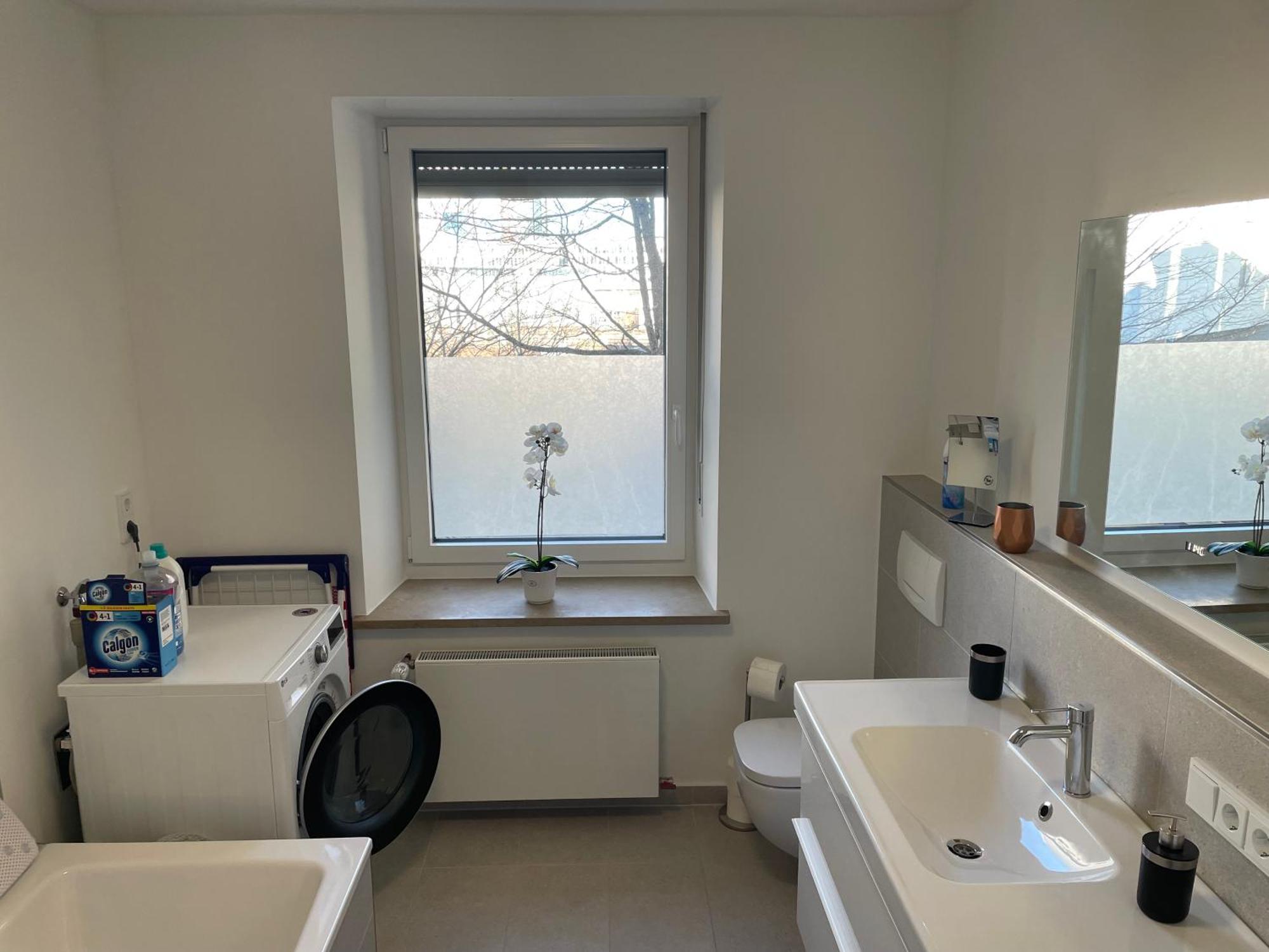 Apartment Grosse In Westend *